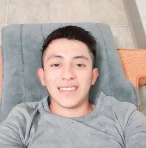 Meet your Posher, Elias